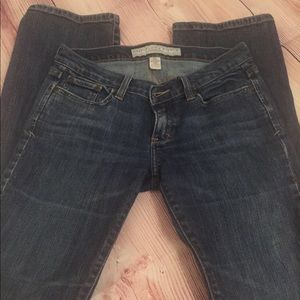 Abercrombie & Fitch Barely Boot Jeans 2L